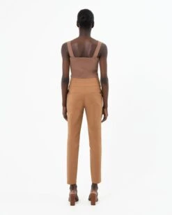 Miami Cropped Sleeveless Knit Top 12 Miami Cropped Sleeveless Knit Top -Hard With Style 22k780icc 5 10510 cm