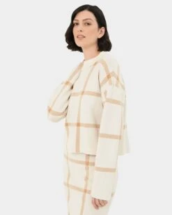 Evia Mock Neck Knit Jumper 11 Evia Mock Neck Knit Jumper -Hard With Style 22k980ivo 3 9082 cm