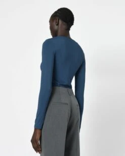 Zoey Scoop Neck Top -Hard With Style 22t280mbl 5 7048 cm