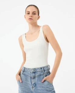 Hilo Fitted Rib Tank Top