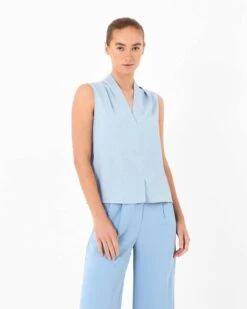 Hard With Style 34 Alivia 2 V-Neck Top