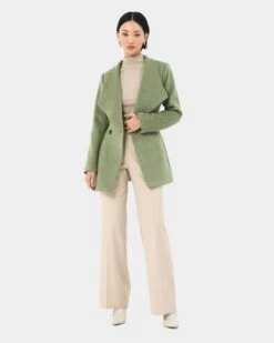 Hard With Style 22 Aileen Double Breasted Short Coat