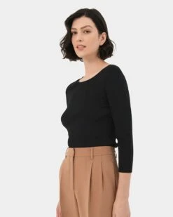 Tassie Round Neck Knit -Hard With Style 23k069blk 3 12572 cm