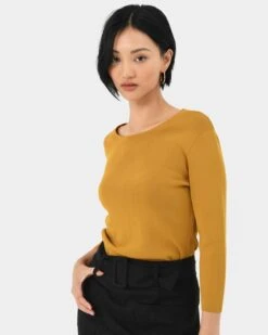 Tassie Round Neck Knit